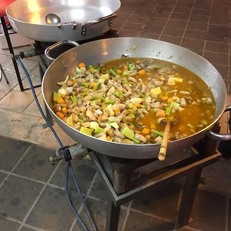Hotel Corona Ξενοδοχείο 3*