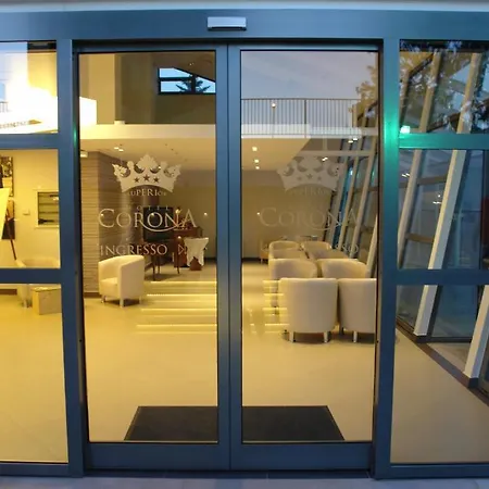 Hotel Corona 3* Сан-Джованни-Ротондо
