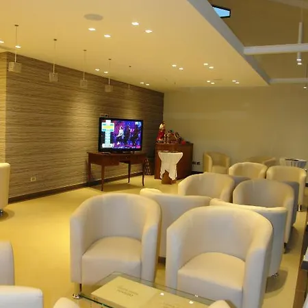 Отель Hotel Corona 3*