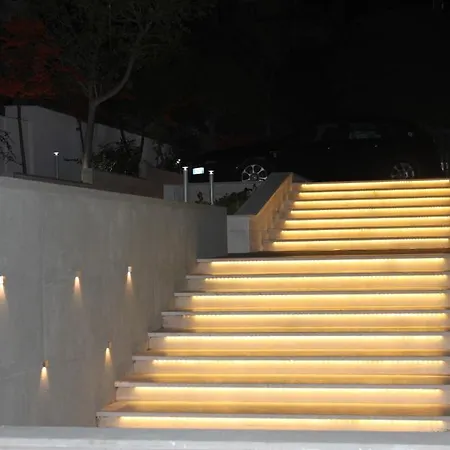 ホテル Hotel Corona