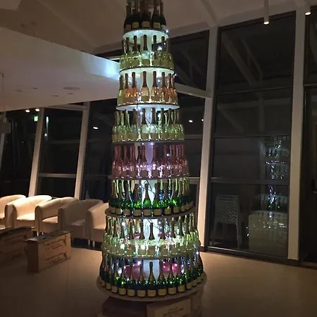 Hotel Corona ホテル サン・ジョバンニ・ロトンド